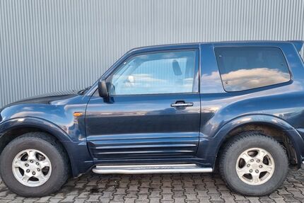 Mitsubishi Pajero 212.000 km 3.780 &euro; Aichach 86551