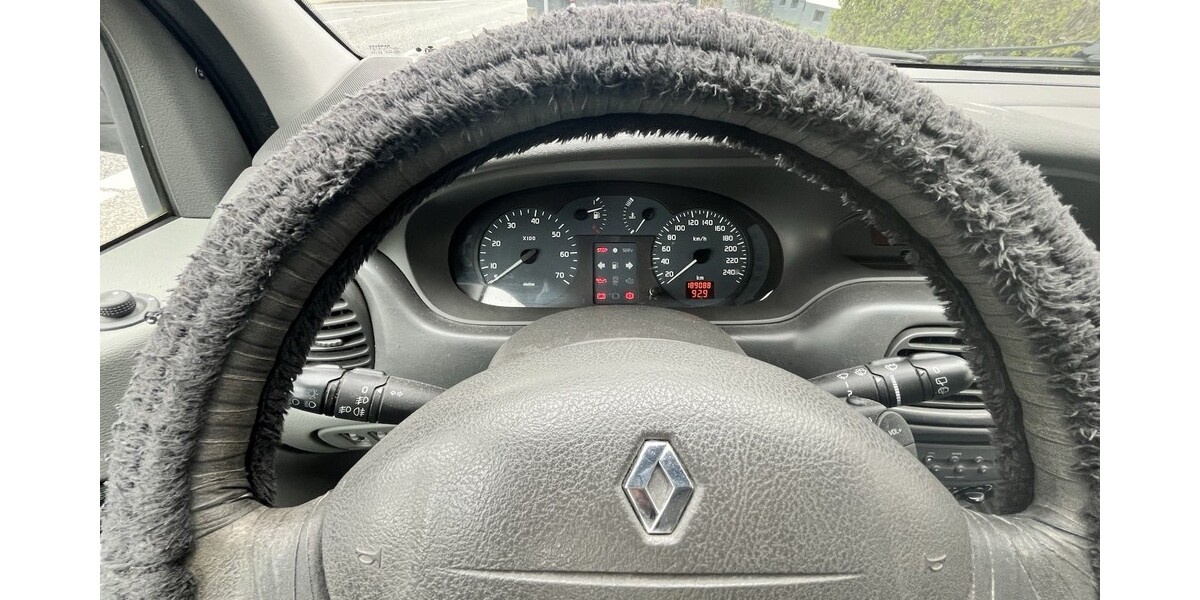 Renault Scenic 18.900 km 1.500 &euro; Friedberg 86316