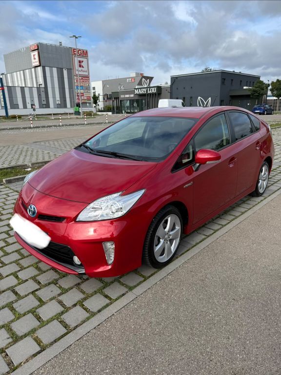 Toyota Prius 135.500 km 10.690 € Augsburg 86161