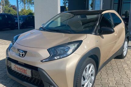 Toyota Aygo (X) 94.050 km 11.899 € Königsbrunn / Augsburg 86343