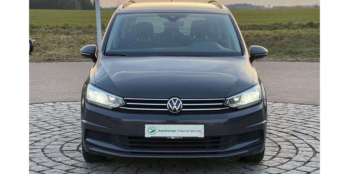 VW Touran 99.999 km 24.399 &euro; freienried 86495