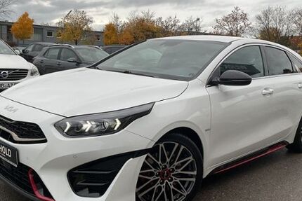Kia pro ceed / ProCeed 32.800 km 29.900 € Augsburg 86179