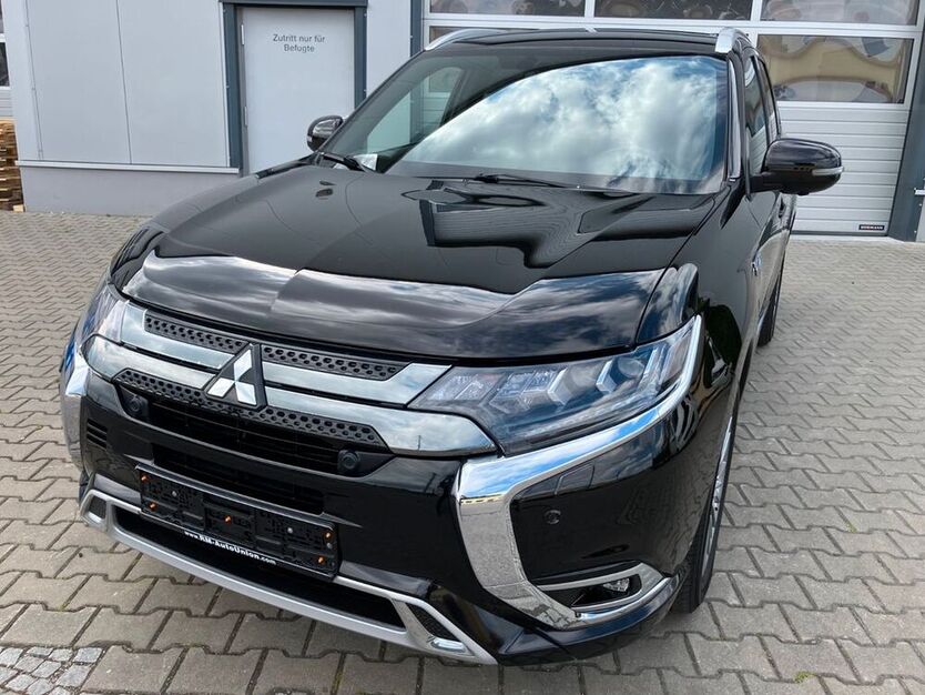 Plug-in Hybrid Outlander