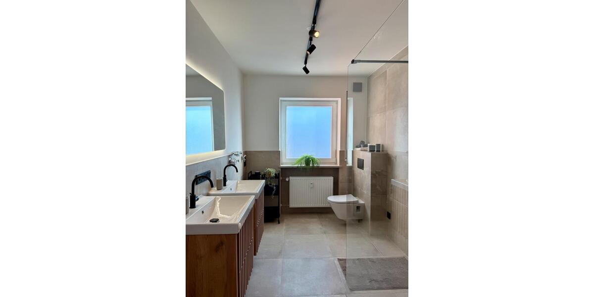 Etagenwohnung Augsburg Haunstetten-Siebenbrunn - 3 Zimmer, 82 m&sup2;, 385.000&euro; | Angebot:26134355