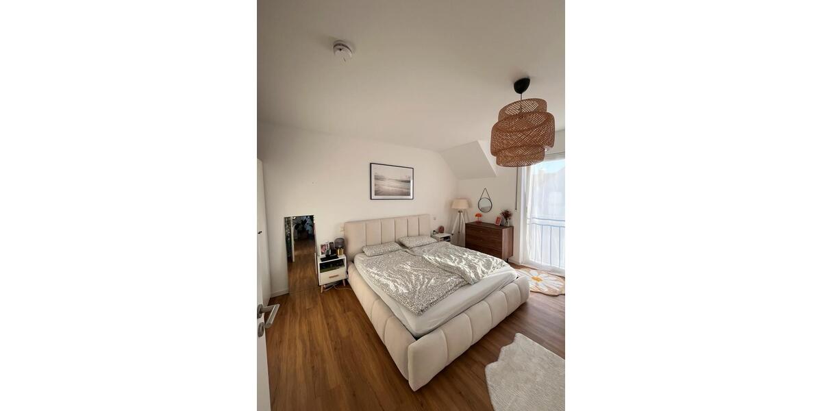 Dachgeschoßwohnung Dinkelscherben - 3 Zimmer, 88 m&sup2;, 1.563&euro; | Angebot:26337865