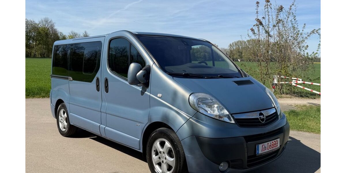 Opel Vivaro 277.000 km 8.500 &euro; Königsbrunn 86343
