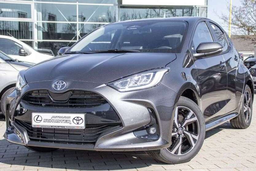 Yaris