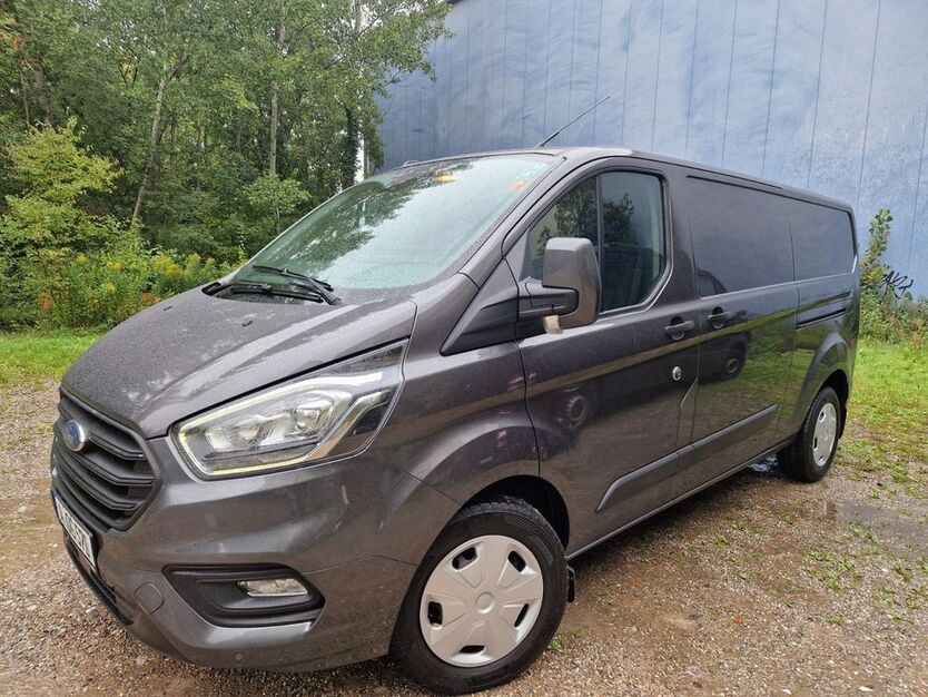 Ford Transit Custom 106.000 km 19.900 € Augsburg 86153