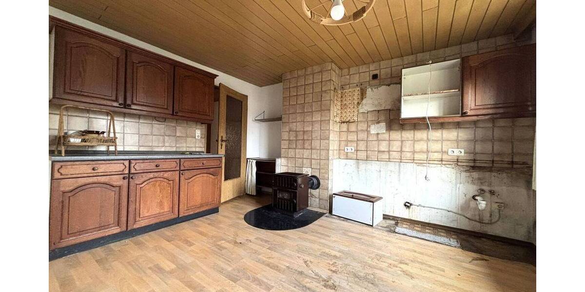 Einfamilienhaus Dinkelscherben - 8 Zimmer, 174 m&sup2;, 348.000&euro; | Angebot:26246184