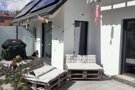 Haus Augsburg Firnhaberau - 4.5 Zimmer, 175 m&sup2;, 2.500&euro; | Angebot:27462578