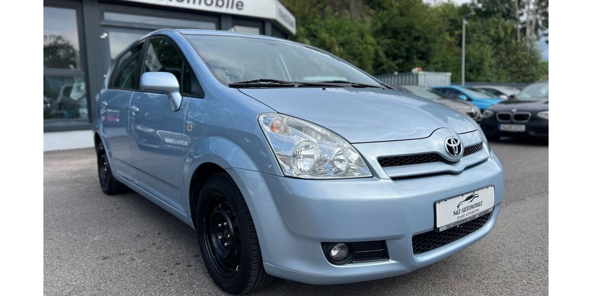 Toyota Corolla Verso 118.000 km 4.990 &euro; Augsburg 86165