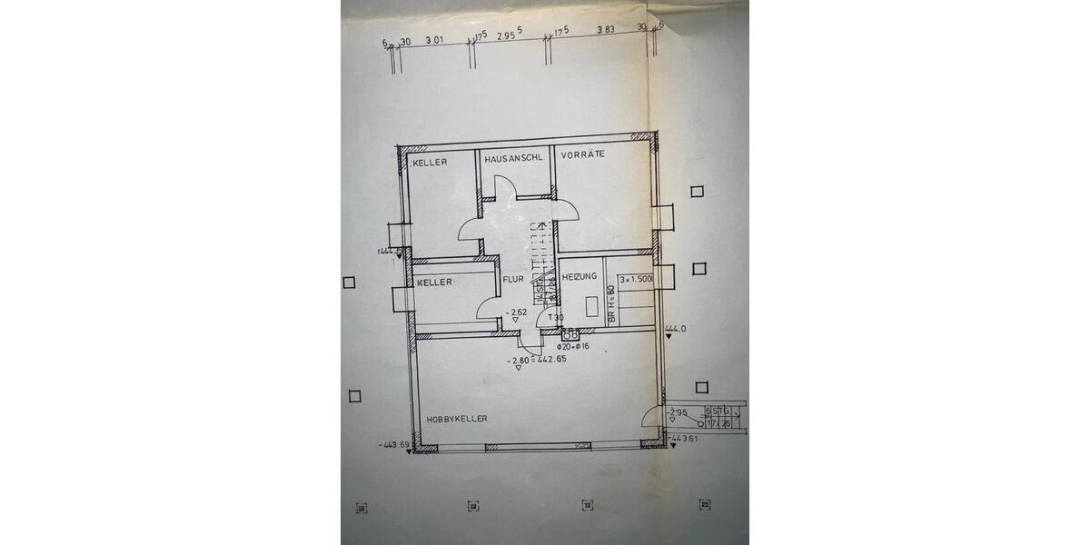 Etagenwohnung Wertingen - 7 Zimmer, 200 m&sup2;, 1.800&euro; | Angebot:25870366
