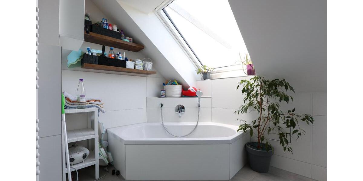 Einfamilienhaus Schwabmünchen - 3.5 Zimmer, 125 m&sup2;, 1.800&euro; | Angebot:26481218