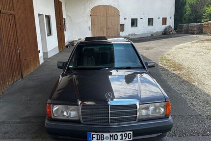 Mercedes-Benz 190 177.839 km 6.500 &euro; Pöttmes 86554