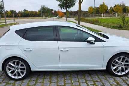 Seat Leon 94.000 km 15.000 &euro; Augsburg 86179