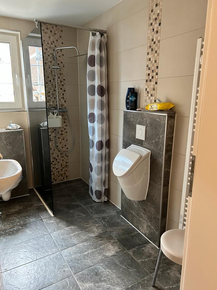 Zimmer in einer WG zu vermieten