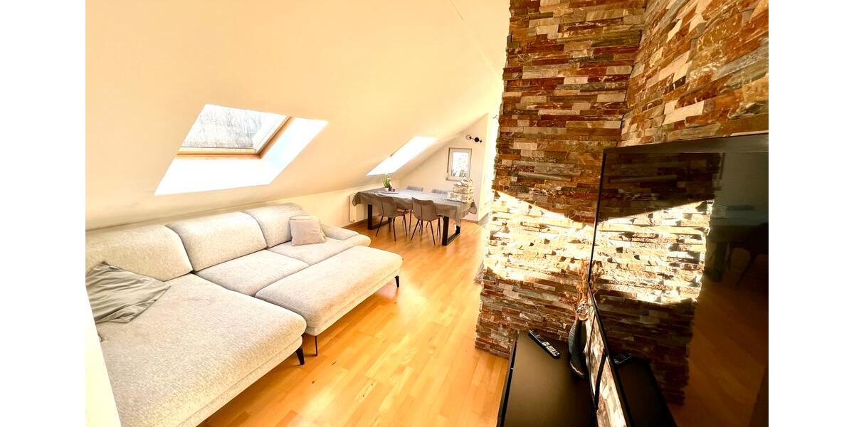 Dachgeschoßwohnung Bobingen - 3.5 Zimmer, 80 m&sup2;, 329.000&euro; | Angebot:25922081