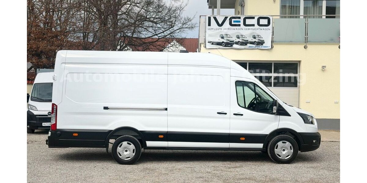 Ford Transit 10.800 km 38.490 &euro; Königsbrunn bei Augsburg 86343