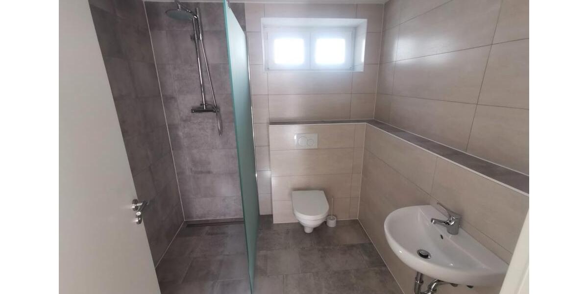 Einfamilienhaus Wertingen - 6 Zimmer, 135 m&sup2;, 1.650&euro; | Angebot:26017015