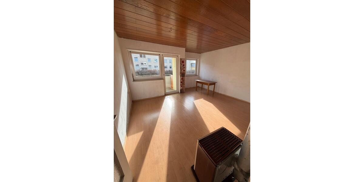 Erdgeschoßwohnung Augsburg Bärenkeller - 3 Zimmer, 70 m&sup2;, 990&euro; | Angebot:25539711