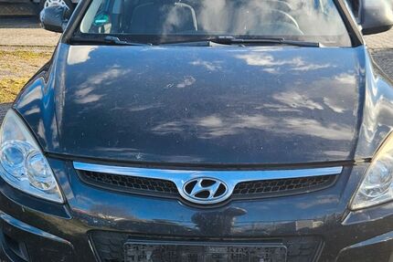 Hyundai i30 283.000 km 990 € AUGSBURG 86167