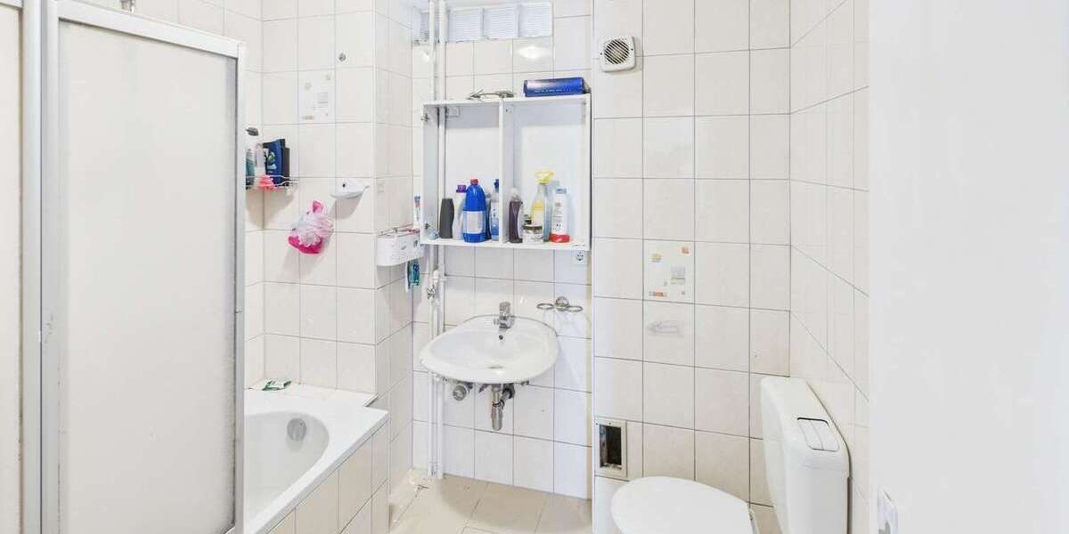 Kapitalanlage in Augsburg-Oberhausen: vermietete 3-Zimmer-Wohnung mit Stellplatz - 3- Augsburg Oberhausen | Angebot:23791411
