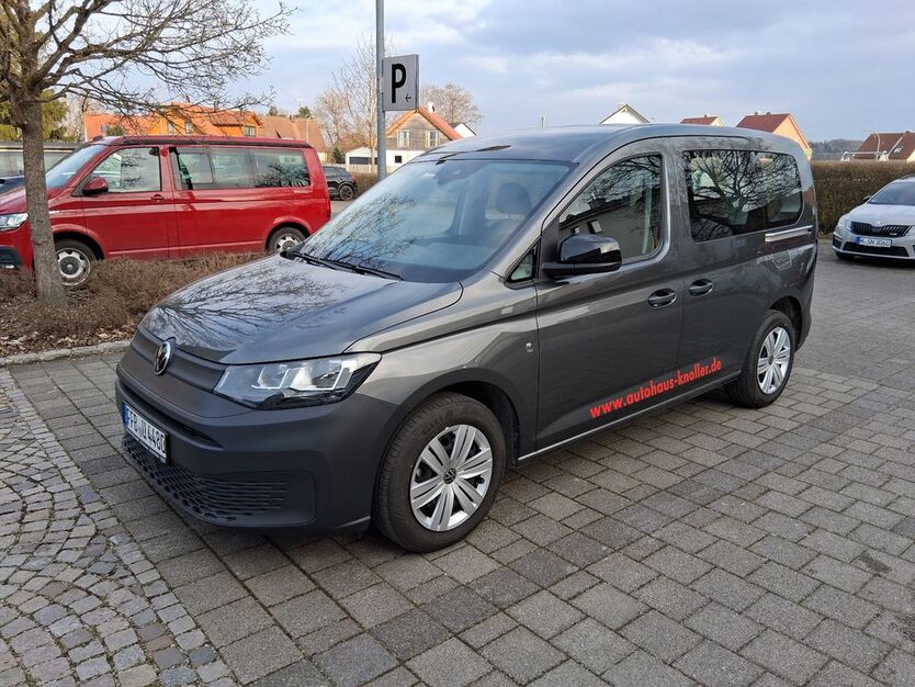 VW Caddy 15.000 km 27.900 € Moorenweis 82272