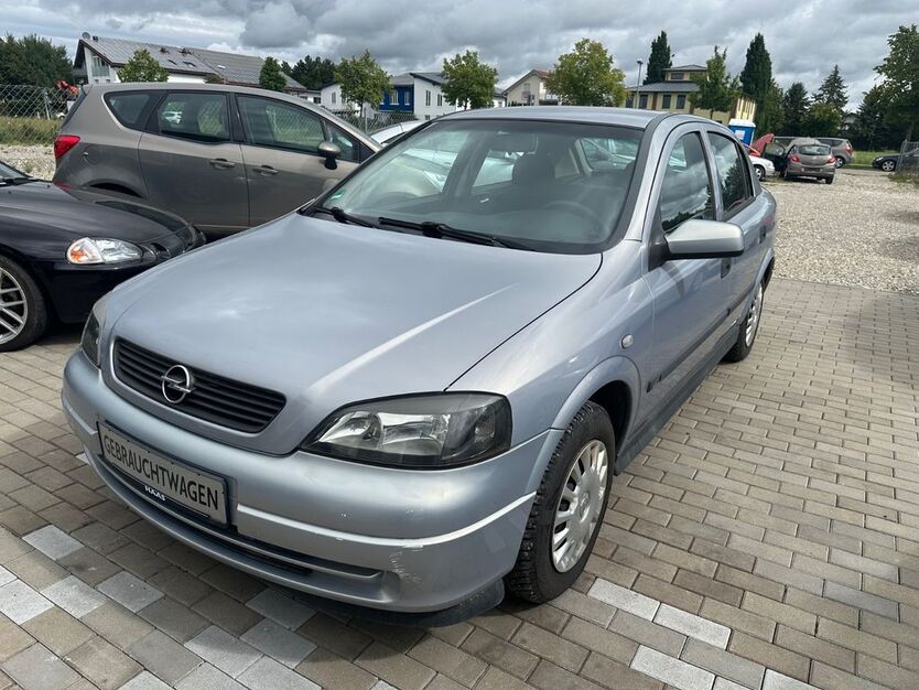 Opel Astra 299.000 km 590 € Mering 86415