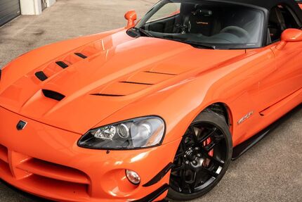 Dodge Viper 8.350 km 105.900 &euro; München 80939
