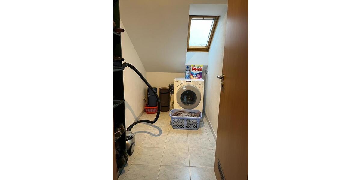 Dachgeschoßwohnung Augsburg Firnhaberau - 3 Zimmer, 76 m&sup2;, 295.000&euro; | Angebot:24626791