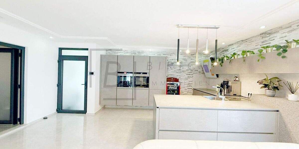 Mehrfamilienhaus, Wohnhaus Bobingen - 6 Zimmer, 193 m&sup2;, 1.260.000&euro; | Angebot:23960233