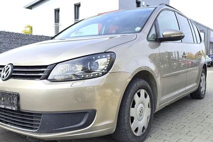 VW Touran 315.000 km 3.990 &euro; Augsburg 86167