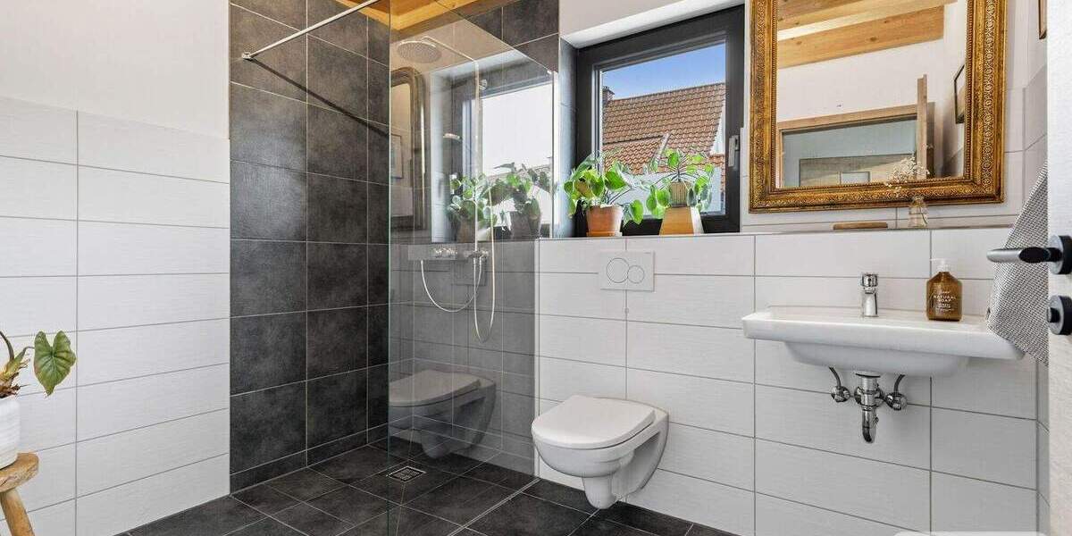 Einfamilienhaus Zusmarshausen / Wörleschwang Wörleschwang - 4 Zimmer, 161 m&sup2;, 849.000&euro; | Angebot:25740798