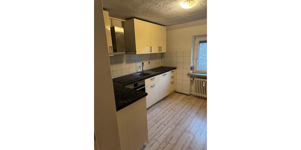 Etagenwohnung Augsburg Oberhausen - 4 Zimmer, 78 m&sup2;, 265.000&euro; | Angebot:24558039