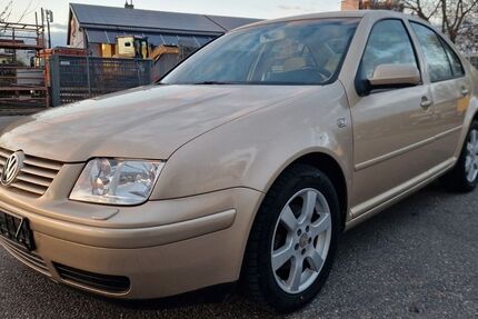VW Bora 128.000 km 800 &euro; Augsburg 86167
