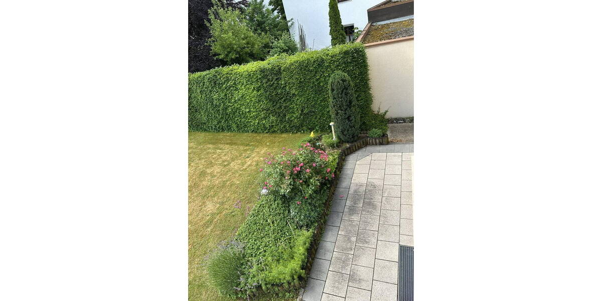 Einfamilienhaus Augsburg Lechhausen - 7 Zimmer, 220 m&sup2;, 890.000&euro; | Angebot:26522237