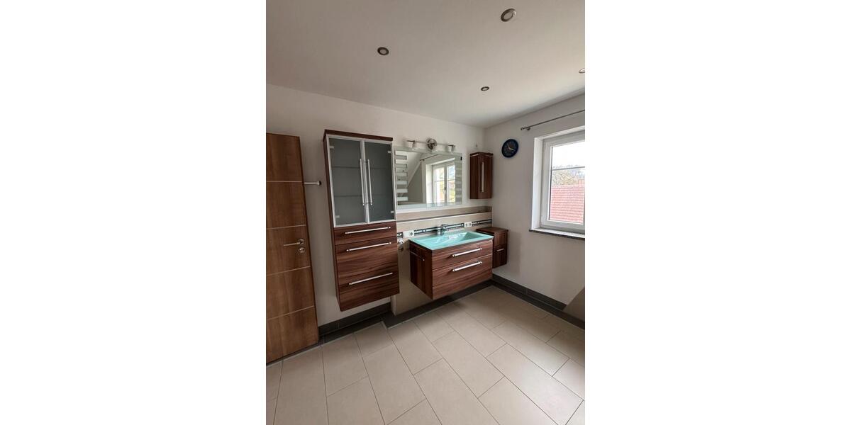 Maisonettenwohnung Aichach - 6 Zimmer, 186 m&sup2;, 2.550&euro; | Angebot:25332283