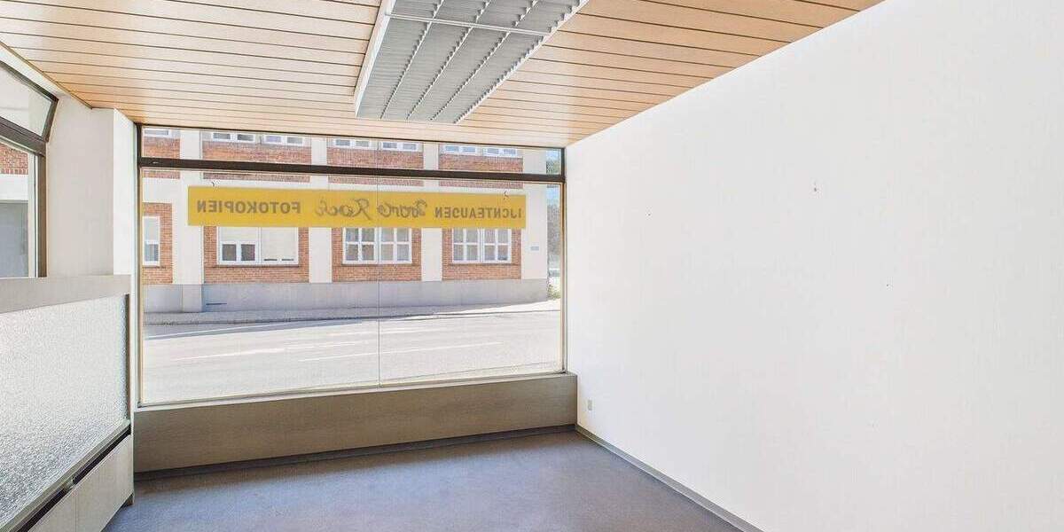 Immobilienpaket mit 3 Einheiten – Wohnung, Büro & Laden auf separaten Grundbüchern 6 zimmer