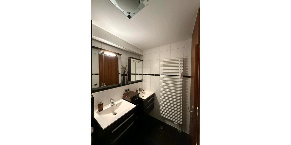 Etagenwohnung Augsburg Lechhausen - 3 Zimmer, 84 m&sup2;, 369.000&euro; | Angebot:26855940