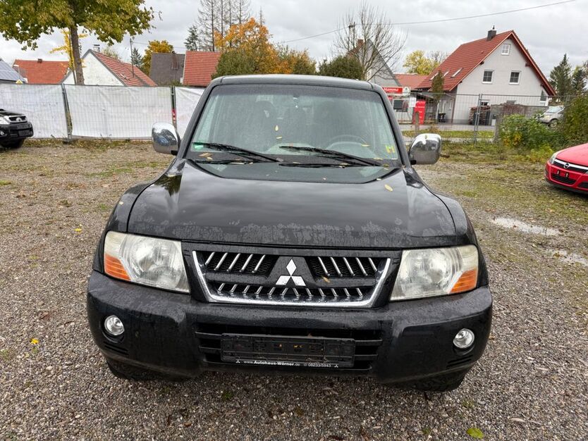Mitsubishi Pajero 292.000 km 2.990 € Untermeitingen 86836