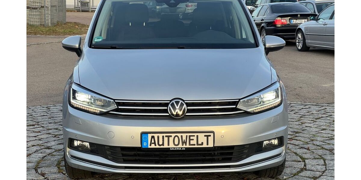 VW Touran 141.899 km 19.999 &euro; Freienried 86495