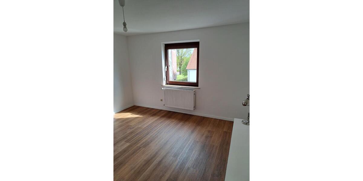 Etagenwohnung Welden - 2 Zimmer, 83 m&sup2;, 900&euro; | Angebot:26610669