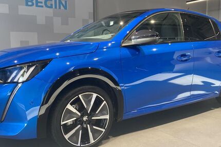 Peugeot 208 17.751 km 17.550 € Augsburg 86179