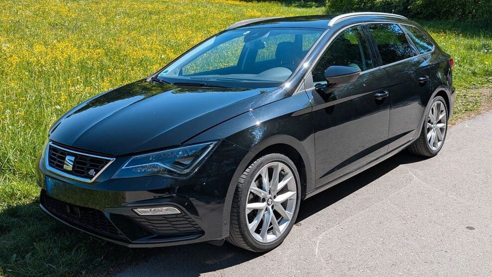 Seat Leon 60.200 km 18.500 € Augsburg 86179