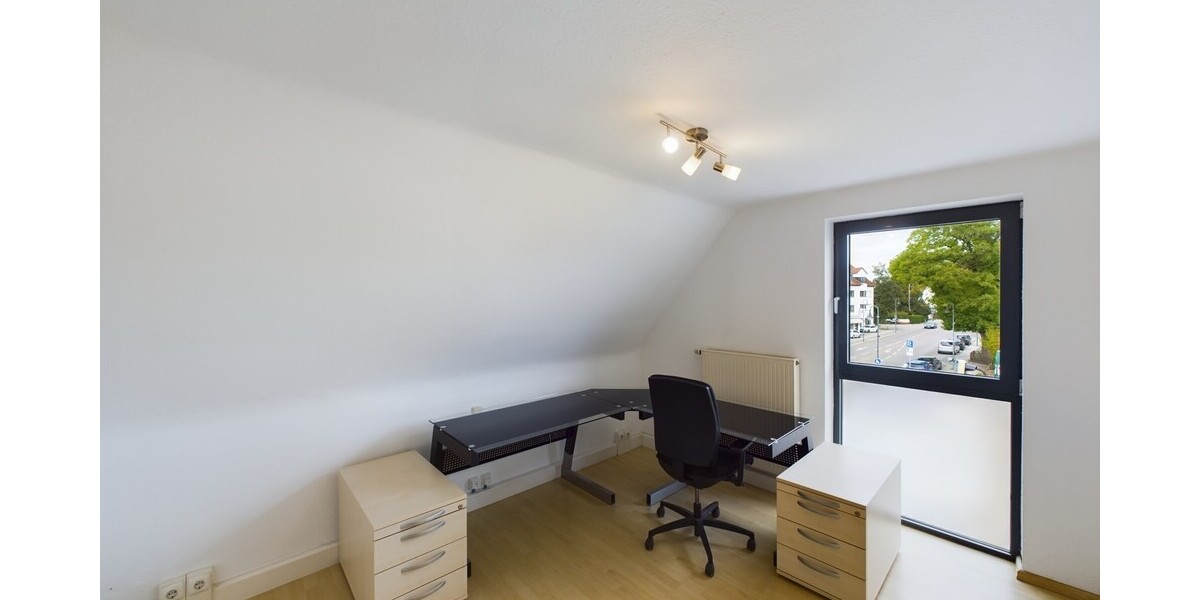 Büroräume in zentraler Lage! - Gewerbeobjekt Neusäß | Angebot:17464441