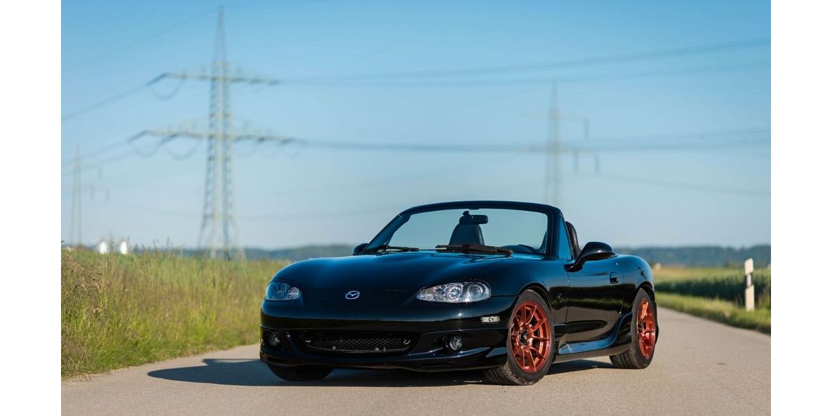 Mazda MX-5 102.000 km 9.990 &euro; Königsbrunn 86343