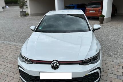 VW Golf 96.000 km 22.000 &euro; Odelzhausen 85235