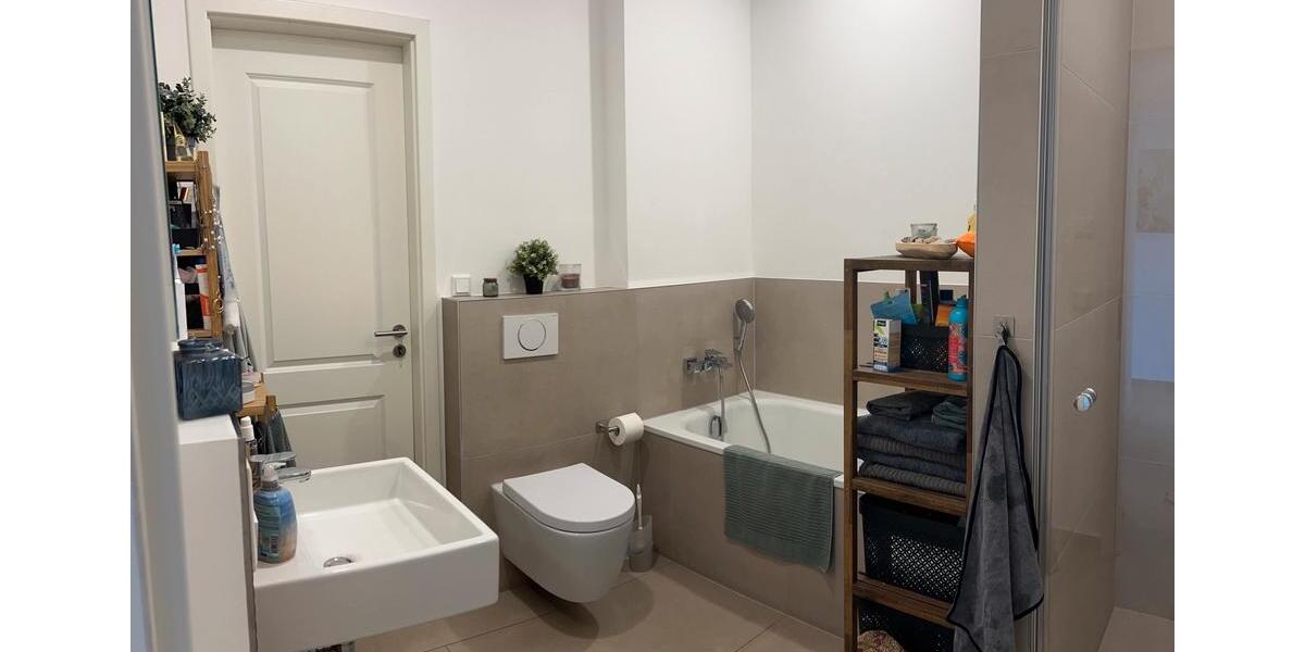 Etagenwohnung Adelzhausen - 5 Zimmer, 151 m&sup2;, 2.000&euro; | Angebot:26682590