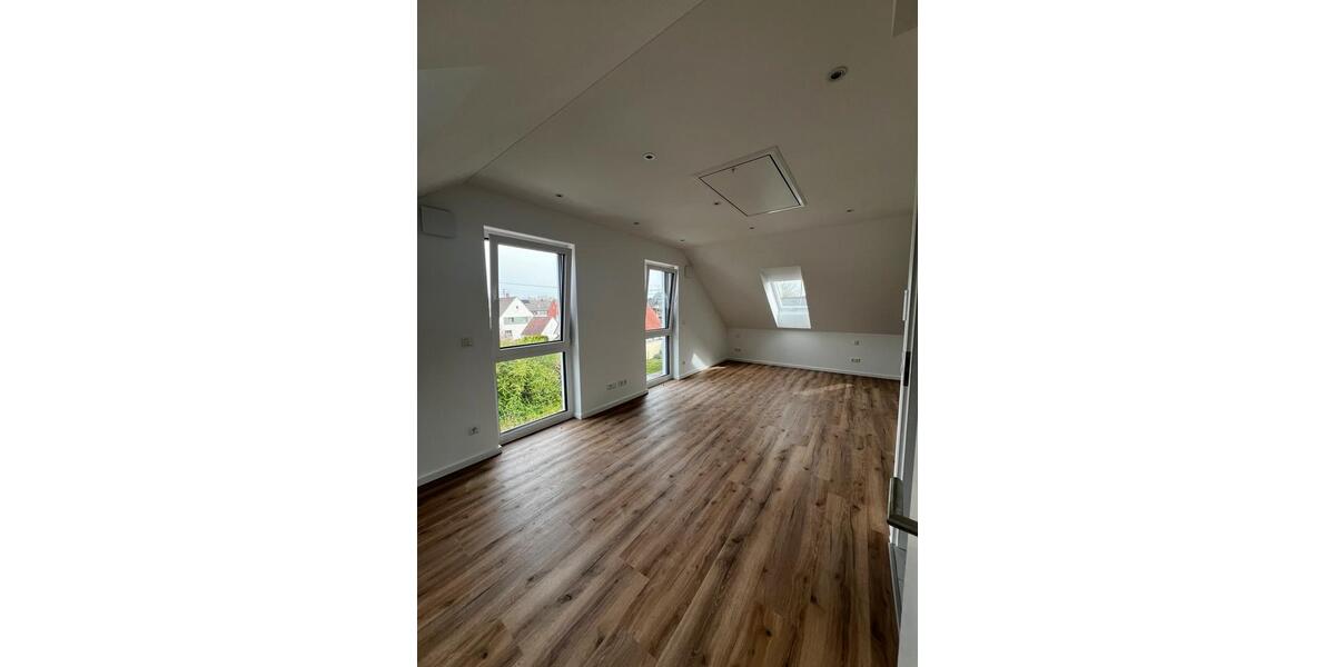 Maisonettenwohnung Augsburg Hochzoll - 3 Zimmer, 80 m&sup2;, 1.440&euro; | Angebot:25084704