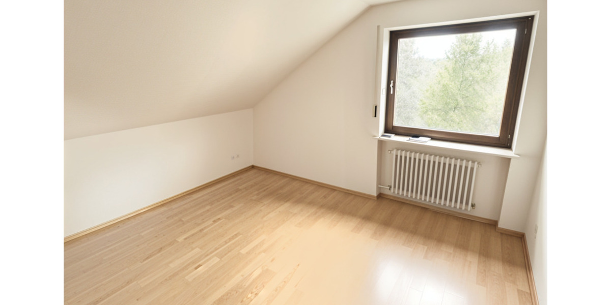 Hübsches, gepflegtes Reiheneckhaus in Göggingen Süd zimmer